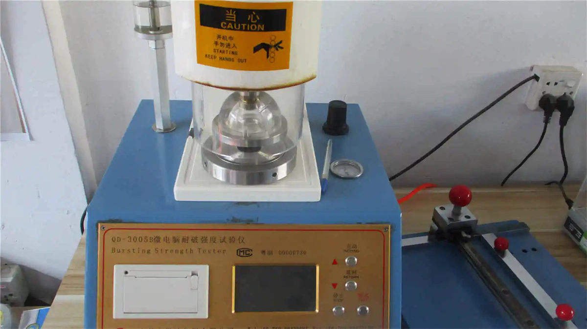 Material strength testing equipment
